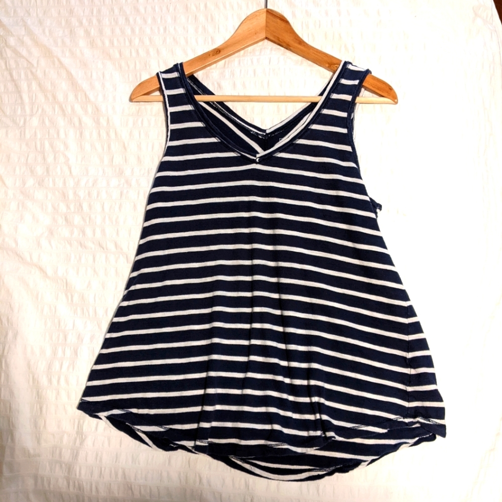 Gap Swing Tank